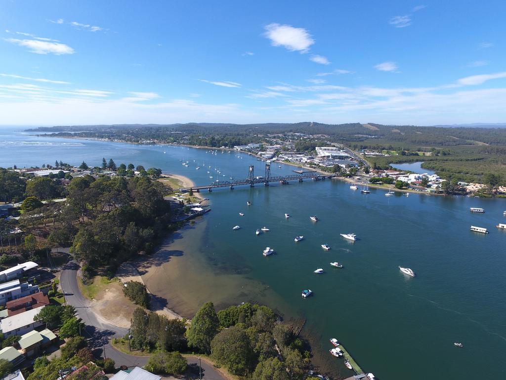 Corymbia Batemans Bay Villa Buitenkant foto
